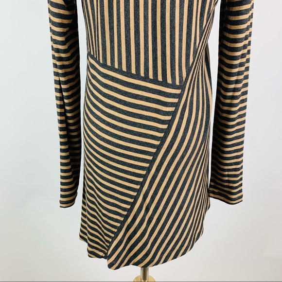 CAbi Striped Slant Tee Asymmetric Hem Style 3629 - Picture 9 of 10